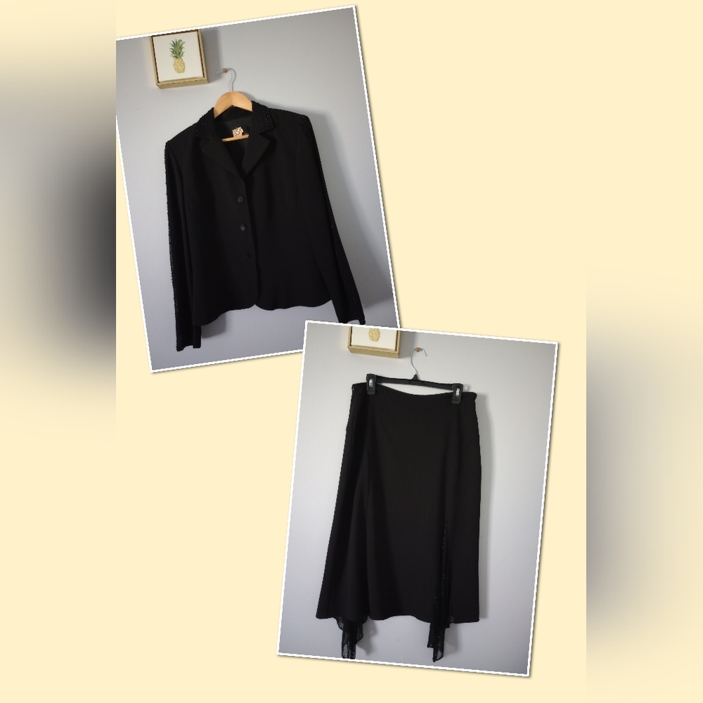 Suite Blazer And Skirt Sandra Darren color black size 12 Embellished Sleeves
